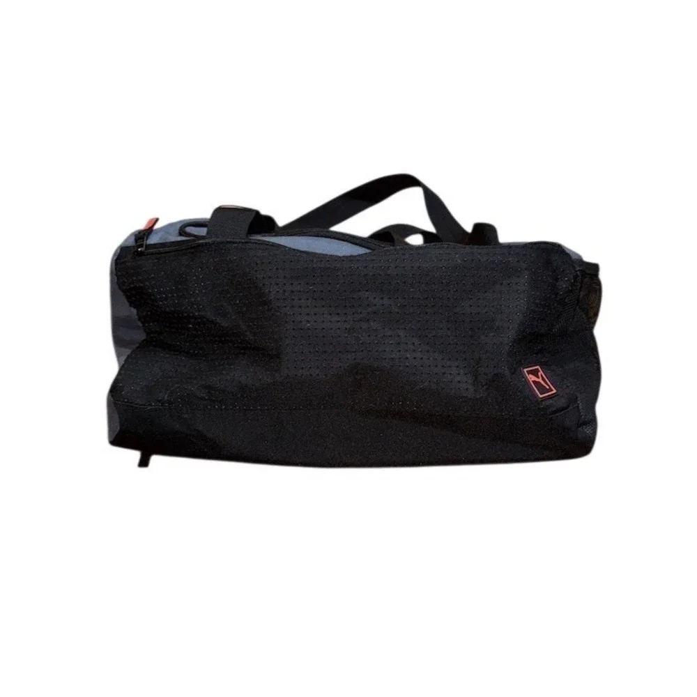 PUMA Duffel Gym Bag Unisex Medium Gray Black Shoulder Strap Shoe Pocket athletic